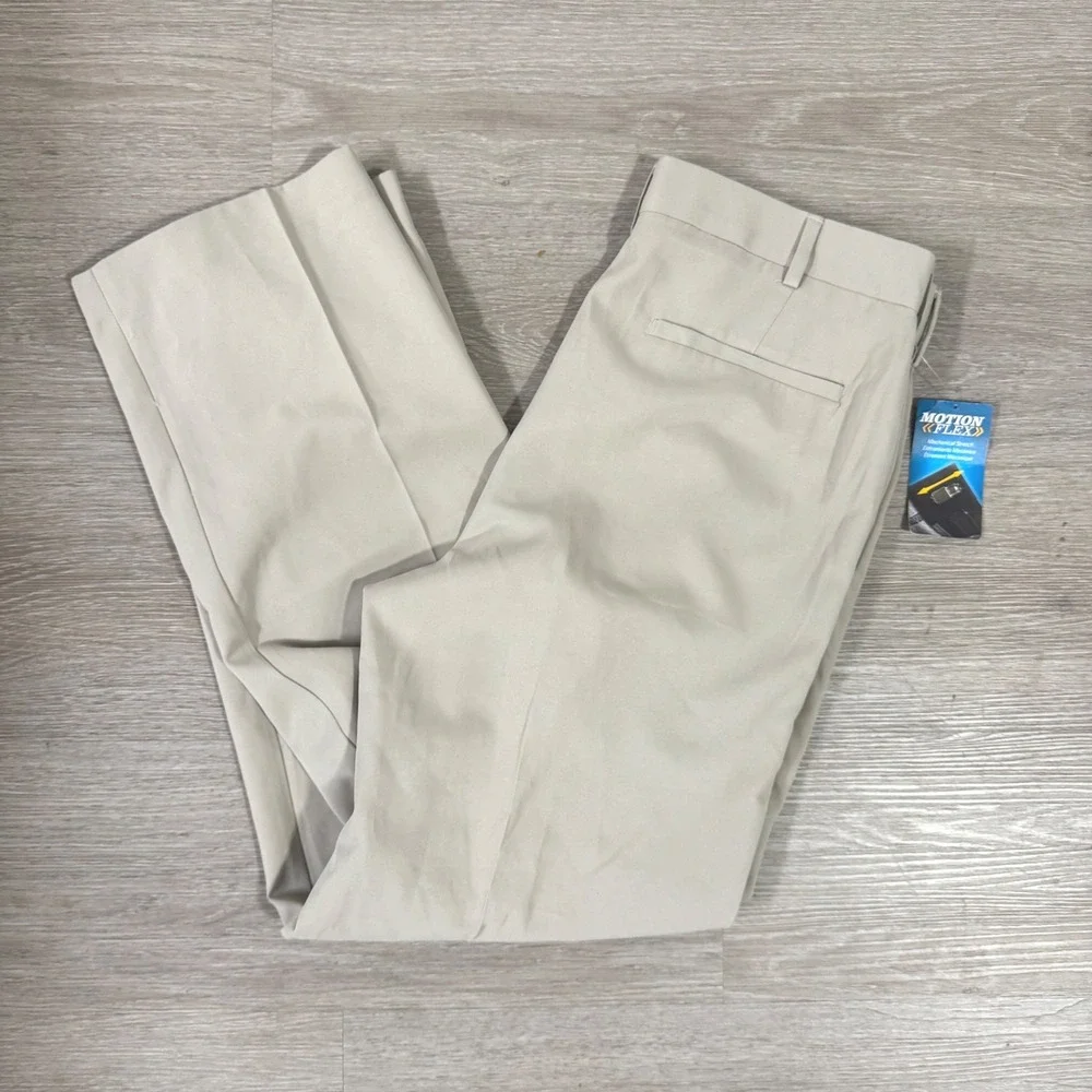 PGA Tour Golf Pants Mens 32x30 Plaza Taupe Motion Flex Stretch PVBS50M2RS